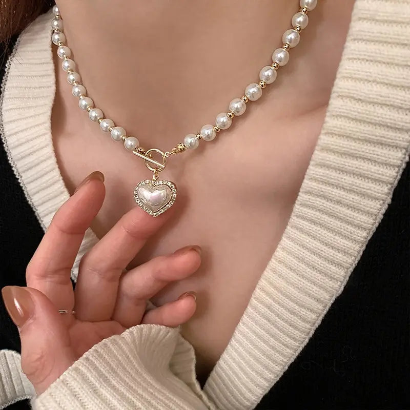 Imitação branca Pérola Bead Colar Mulheres Cristal Pedra Coração Pingente Cute Girl Jóias Colar Collier Femme