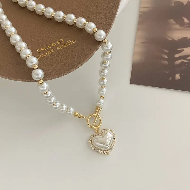 Imitação branca Pérola Bead Colar Mulheres Cristal Pedra Coração Pingente Cute Girl Jóias Colar Collier Femme